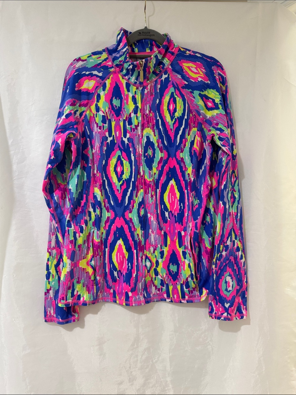 Lilly Pulitzer Large Luxletic Serena jacket luminescent